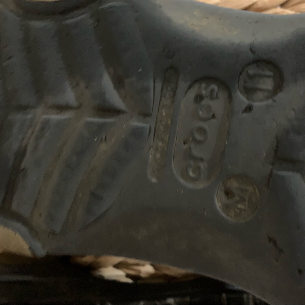 Marble Pattern Clogs - image 3